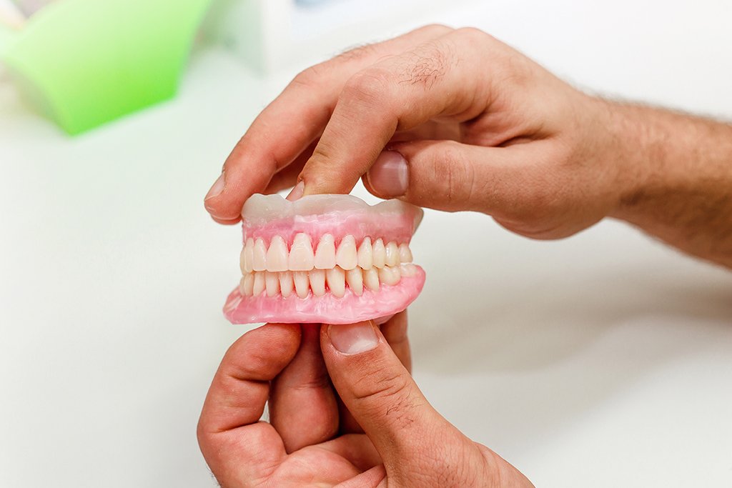 Full Mouth Dental Implants Cost Hungary